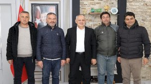Başkan Öztürk EYT'den Faydalanan Personelleriyle Vedalaştı