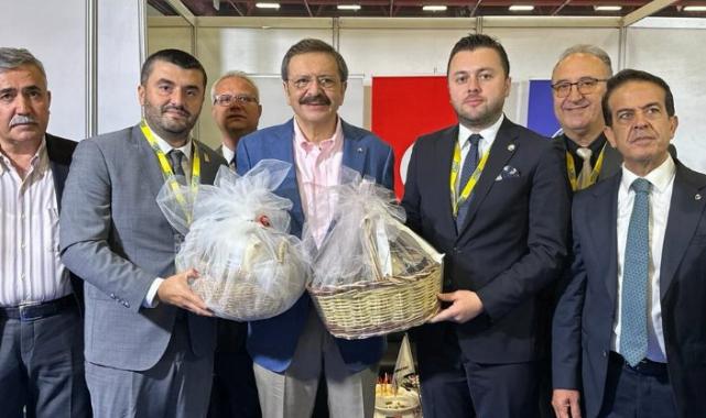 Keşan TSO standına Hisarcıklıoğlu’ndan ziyaret