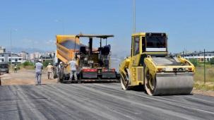 Antalya Muratpaşa 8 yıldır asfaltını üretiyor