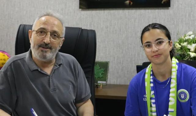 Bursa Büyükşehir Belediyespor genç oyuncularını bırakmadı