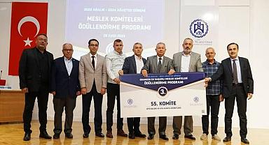 Konya KTO'da Başarılı Meslek Komiteleri Ödüllendirildi