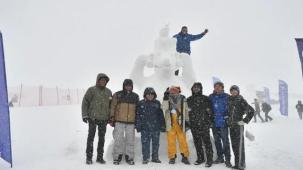 Erciyes'teki kar sanat eseri