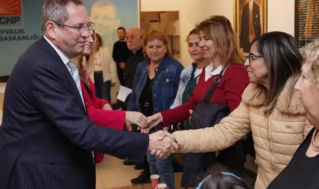 Balıkesir Ayvalık'ta CHP örgütü bayramlaştı