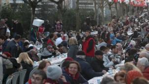 İzmit'te Başkan Hürriyet, vatandaşlarla buluştu 