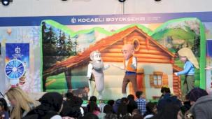 Kocaeli'de Ramazan'da çocuk kahkahaları yükseliyor