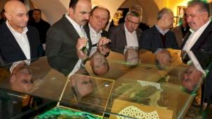 Konya'da “Mukaddes Emanetler” Sergisi açıldı