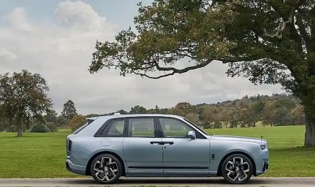 Rolls-Royce, eşsiz Cullinan Daisy'yi tanıtıyor