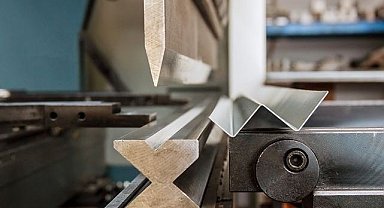 Sac Kesim ve Büküm İşlemleri Nasıl Yapılır?