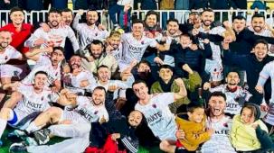 Bal ligine yükselen Darıca Türkelispor tarih yazdı