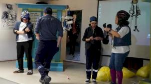 Kocaeli'de 'Sürdür Abi' hem eğlendiriyor, hem öğretiyor