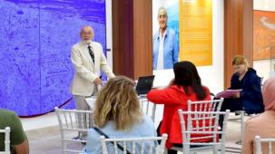 Ressam Devrim Erbil Manisa’da konuşuldu