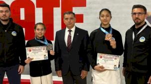 Sakarya Büyükşehir’den minderde çifte zafer!