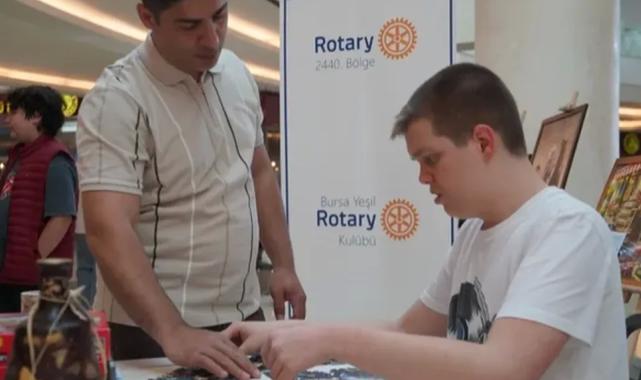 “Yapboz Adam’ın Eserleri” Korupark AVM'de sergilendi