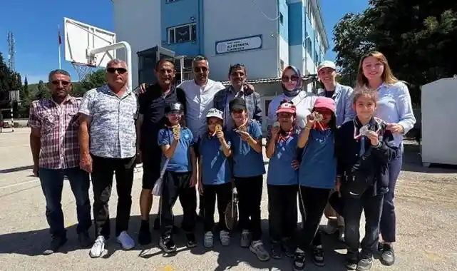Bursa Gemlik Kent Konseyi'nden sahil temizliği