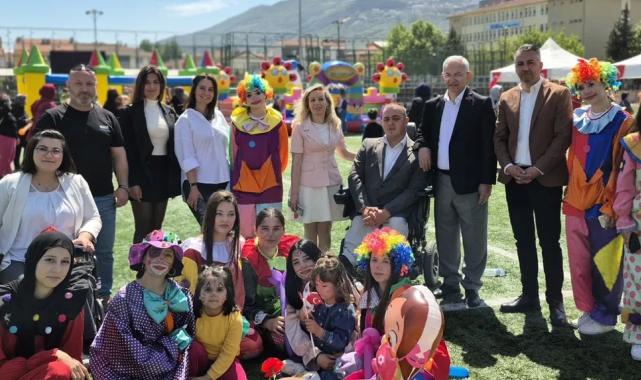 Bursa Gemlik'te 1. Engelsiz Festivali coşkuyla gerçekleşti