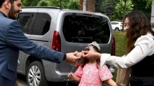 AK Parti Osmangazi'den Anneler Günü’nde anlamlı ziyaret