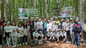 Gölcüklü miniklerden 'ormanlar benim' bilinci