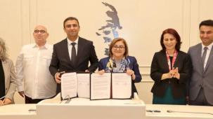 “Güzel Sanatlar Lisesi Tiyatro Bölümü Eğitimi” protokolü imzalandı