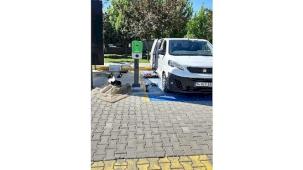 Kartepe'de Çevreci Ulaşım İçin Şarj İstasyonları Hizmete Açıldı