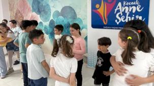 Kocaeli'de 'Anne Şehir' ile adım adım hayata