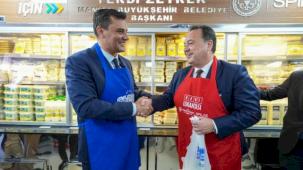 Manisa'da Kent Lokantası ve Halk Mandıra Akhisar’da hizmete açıldı