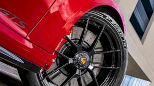 Pirelli, İlk Hibrit Motorlu Yeni Porsche 911 GTS'nin Ekipmanı Oldu
