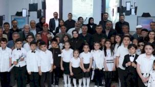 Sivaslı öğrenciler dede ve ninelerini ağırladı