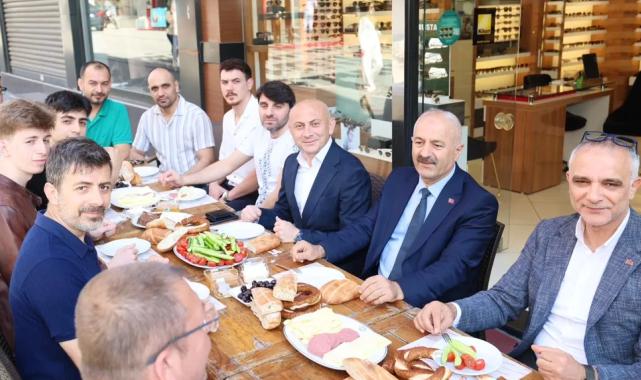 Başkan Büyükgöz, Gebze'de Eskiçarşı esnafıyla buluştu