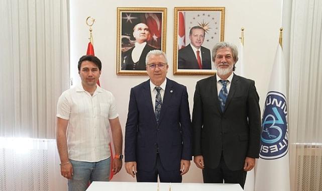 Bu proje ile sanal gerçeklik ve imgeleme teknikleri ile sporcu performansları incelenecek