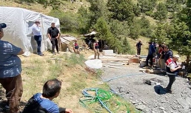 Erzurum'da Oltu taşı ocağında göçük meydana geldi