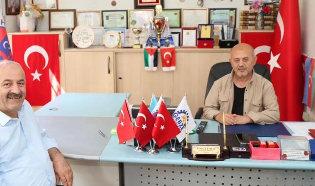 Gebze'de Başkan Büyükgöz'den muhtarlara ziyaret
