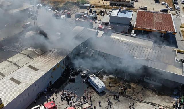 Sakarya’da traktör fabrikasında yangın!