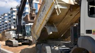 Bursa Gemlik’te yol açma çalışmaları hız kesmeden sürüyor