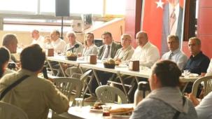 Bursa Osmangazi’de halkla buluşmalar sürüyor