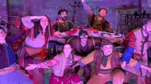 Gaziantep Şehir Tiyatrosu’na “Yılın Tiyatro Ekibi” ödülü