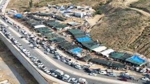 İzmir Karabağlar'da planlı ve denetimli kurban alanı