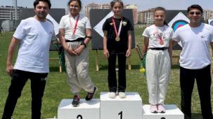 Konya Meramlı okçulardan hedef tam isabet