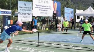 Türkiye Pickleball'da ilk şampiyonlar Bursa'da belli oldu