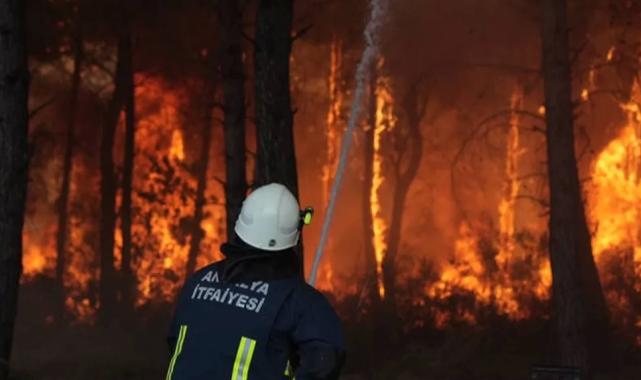 Antalya’da 4 farklı noktada orman yangını çıktı