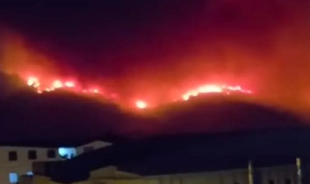 Bursa'da alevler büyüyor! Karahıdır tahliye ediliyor