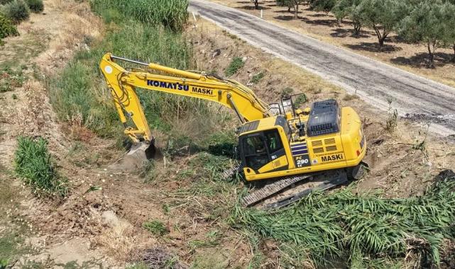 Manisa Gümülceli'de olası taşkınlara karşı temizlik