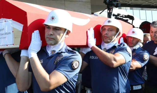 Seyitgazi’de şehit olan AKUT gönüllüleri son yolculuğuna uğurlandı