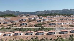 Afet bölgesinin iki katlı köy evleri tamamlandı... İlk görüntüler Kahramanmaraş Bulanık Köyü'nden