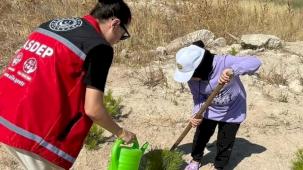 Bursa Gemlik'te aileler ve çocuklar orman ve doğa aşısı