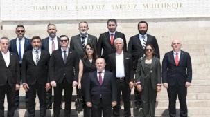 IBIA'dan Anıtkabir'e ziyaret