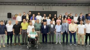 Karacaoğlan'ın torunlarından muhteşem eser... Düziçi'nin güzellikleri dünyaya tanıtılıyor