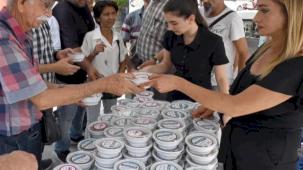 Mersin’de 20 bin kişiye aşure ikramı