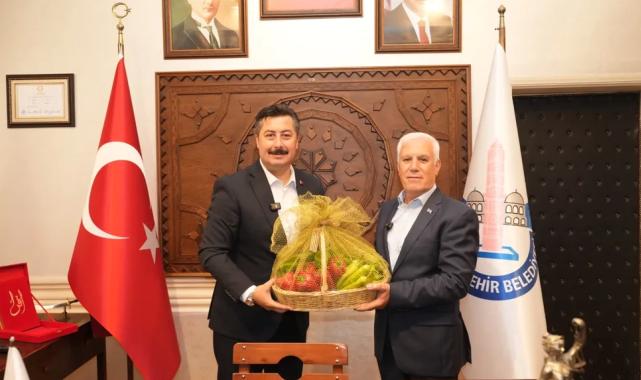 Bursa Yenişehir'den 'hizmet için birliktelik' mesajı
