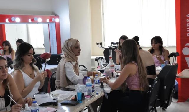 Bursa'dan kadın istihdamına destek