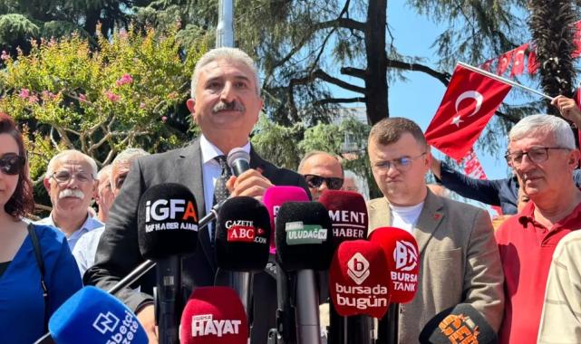 CHP Bursa'dan bağımsızlık ve Cumhuriyet vurgusu